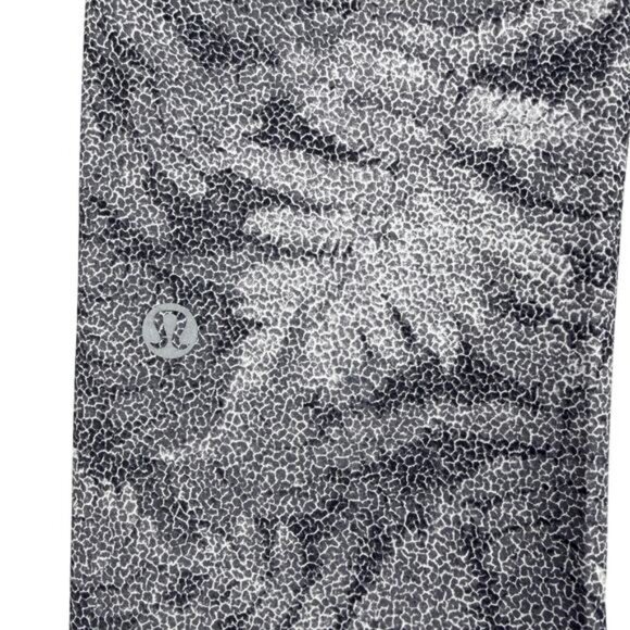 LULULEMON Fast & Free 7/8 Tight Size 4 Kindred Spirit Alpine White Multi - Picture 5 of 6